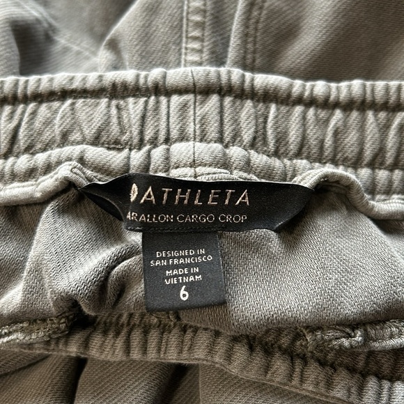 ATHLETA Farallon Cargo Pant Crop Cypress Green Organic Cotton Pull On Sz 6 - Picture 13 of 16